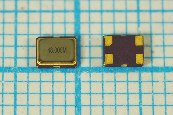 £ª 48000 \\SMD03225C4\T/CM\3,3‚\SOC3\STE