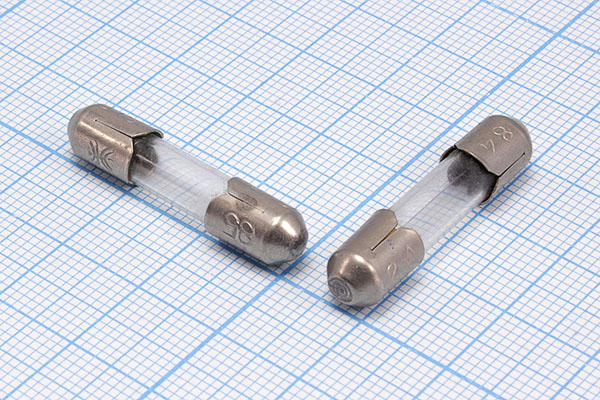 пред 7x30\ 1,0А\250В\ \стек\2C\ПК-30\ пред 7x30\ 1,0А\250В\ \стек\2C\ПК-30\